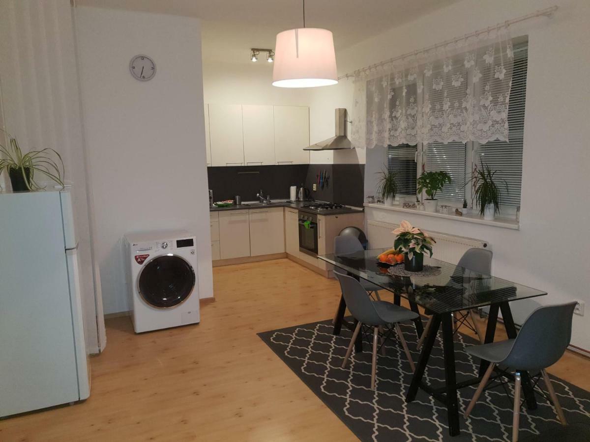 Apartman S Terasou Оломоуц Екстер'єр фото